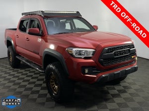 2017 Toyota Tacoma TRD Off-Road 4D Double Cab
